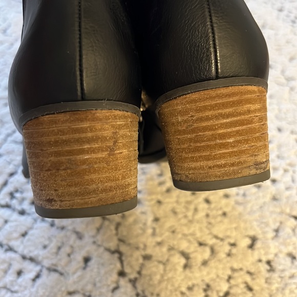 Dr. Scholl’s Black Ankle Booties - Picture 6 of 8